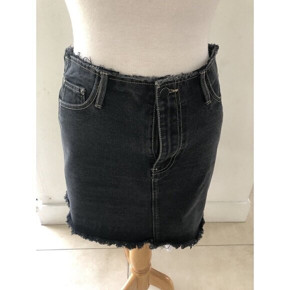 Forever 21 Jean Skirt Size Medium - Picture 1 of 4